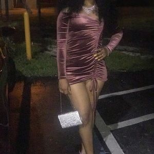 Fashion nova dress size medium